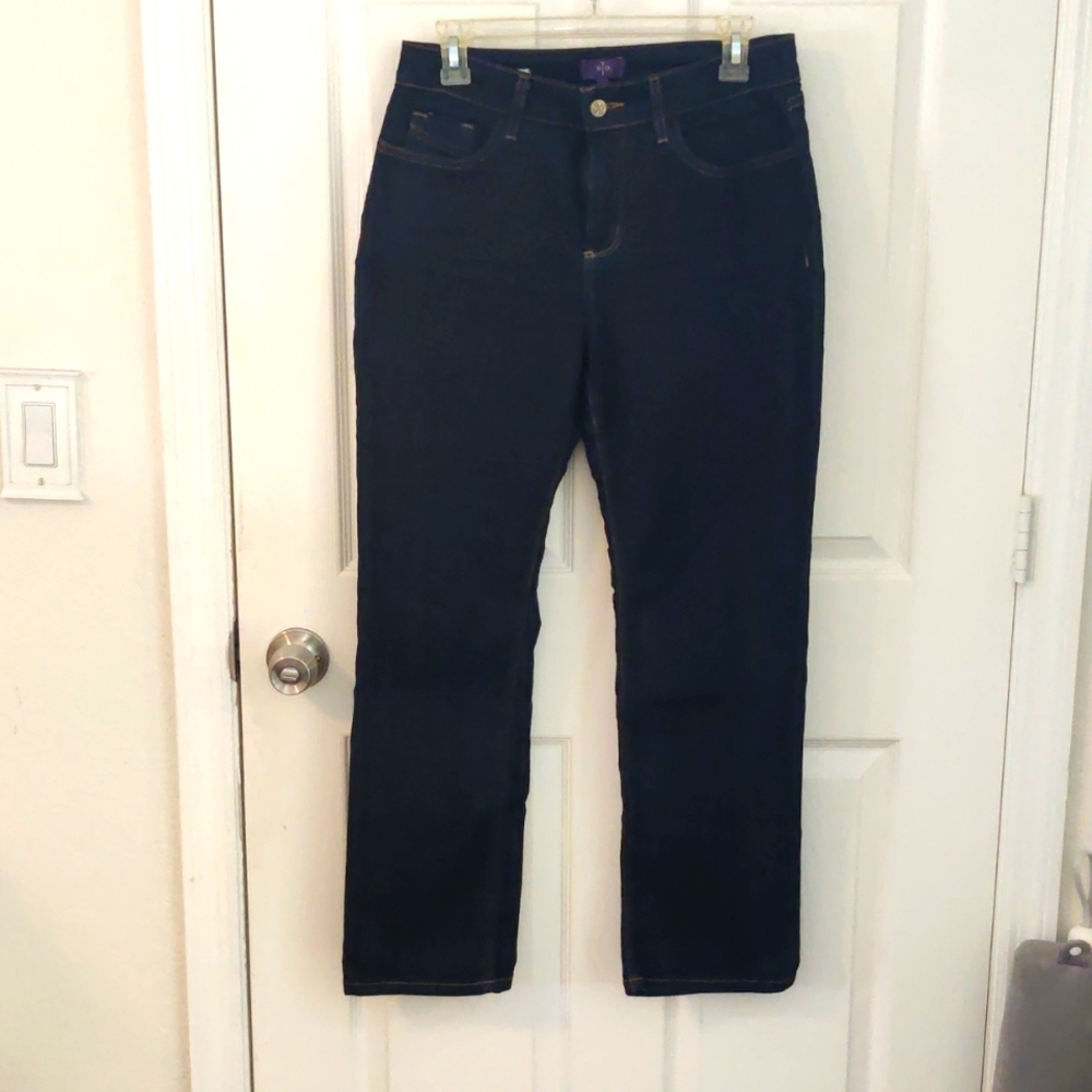 NYDJ Marilyn straight leg jeans size 6P, dark blue